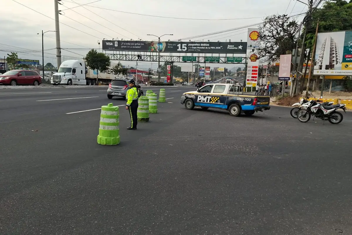 Autoridades viales instalaron señalización temporal en las calles de Villa Nueva, por el convite local., Dalia Santos / PMT de Villa Nueva.
