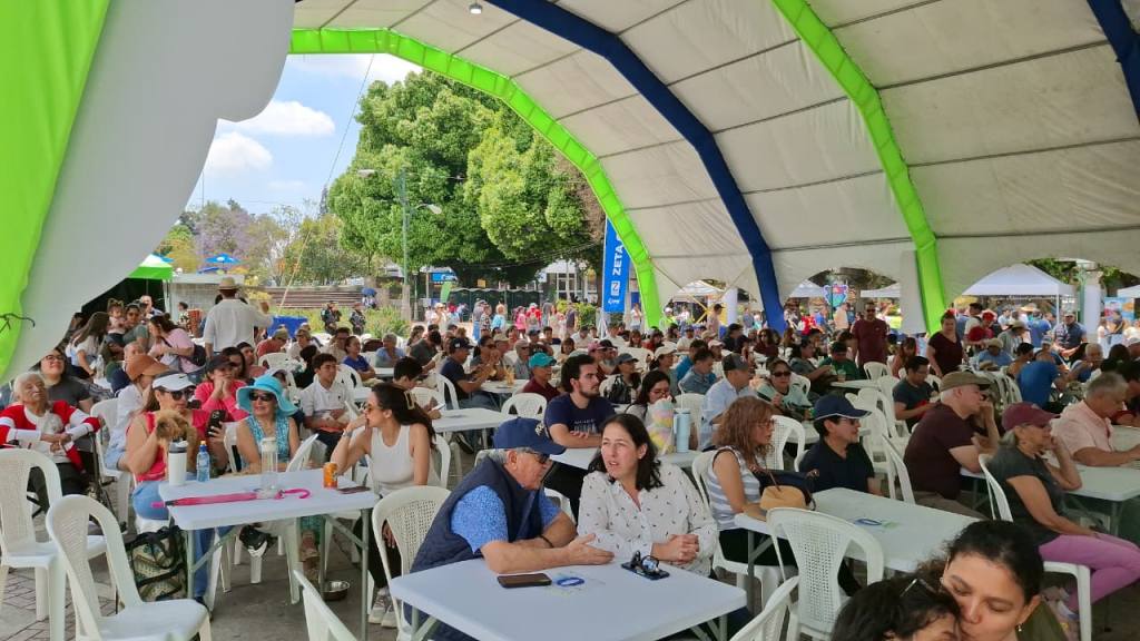 Guatemaltecos disfrutan del Festival de Verano en Pasos y Pedales | Alex Meoño