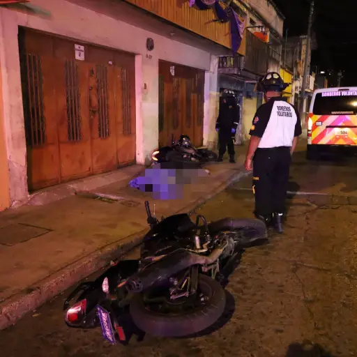 . ,Bomberos Voluntarios