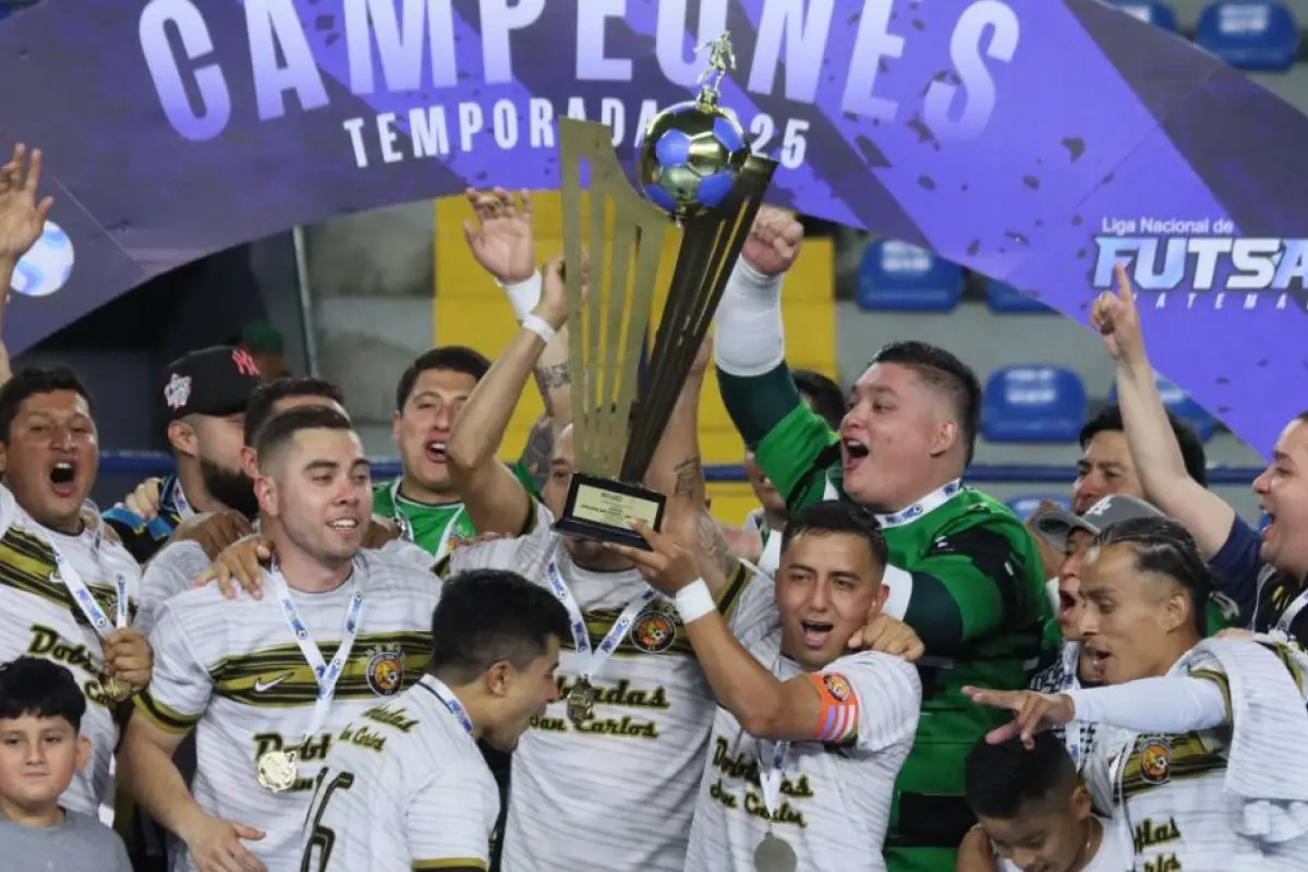 Dobladas San Carlos es campeón de la Temporada 2025 de la Liga de Futsal de Guatemala 