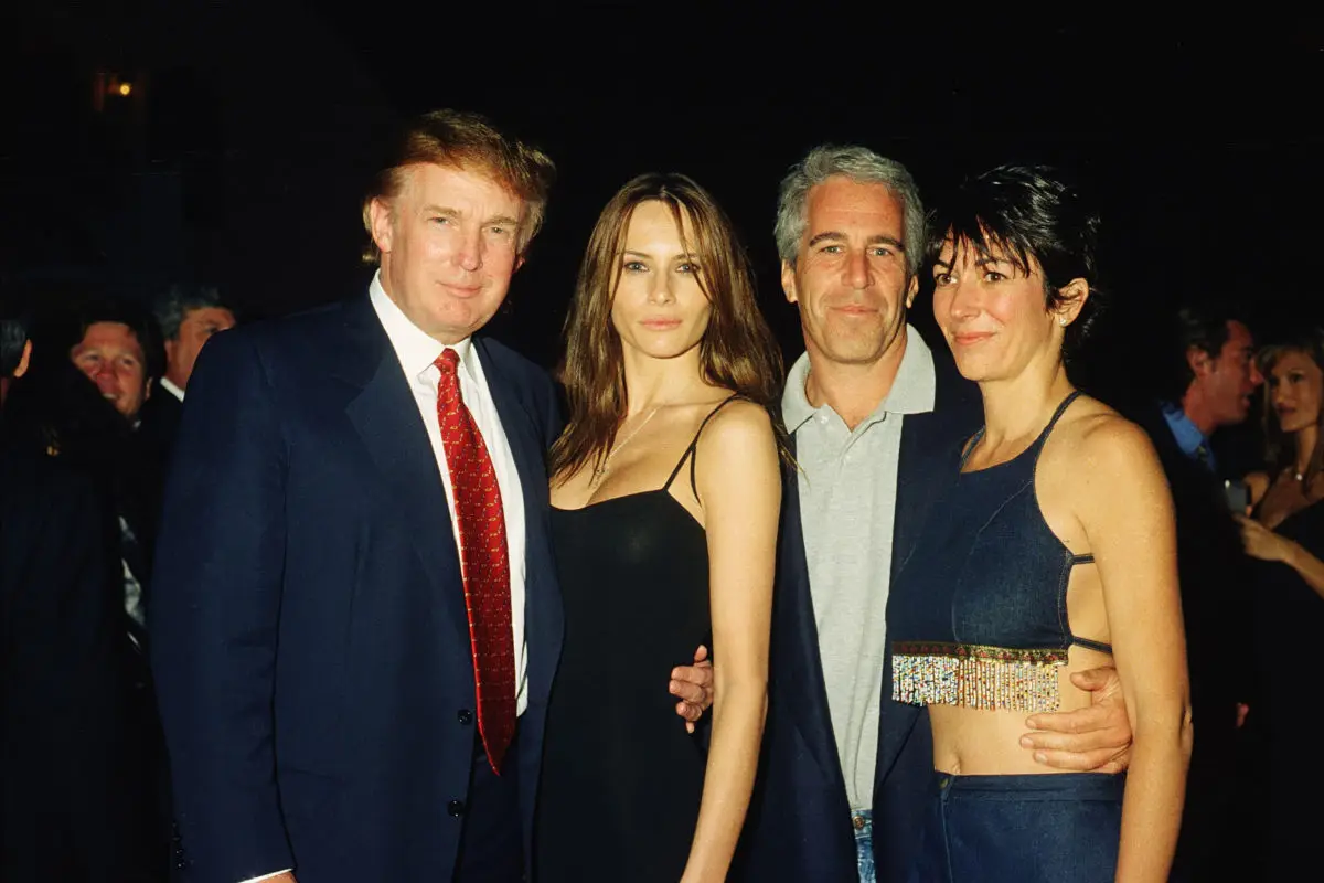 Trump Epstein, Facebook