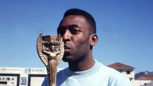 Pelé, el campeón más joven en la historia de los Mundiales