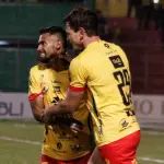 El uruguayo Diego Casas da triunfo agónico a Marquense t