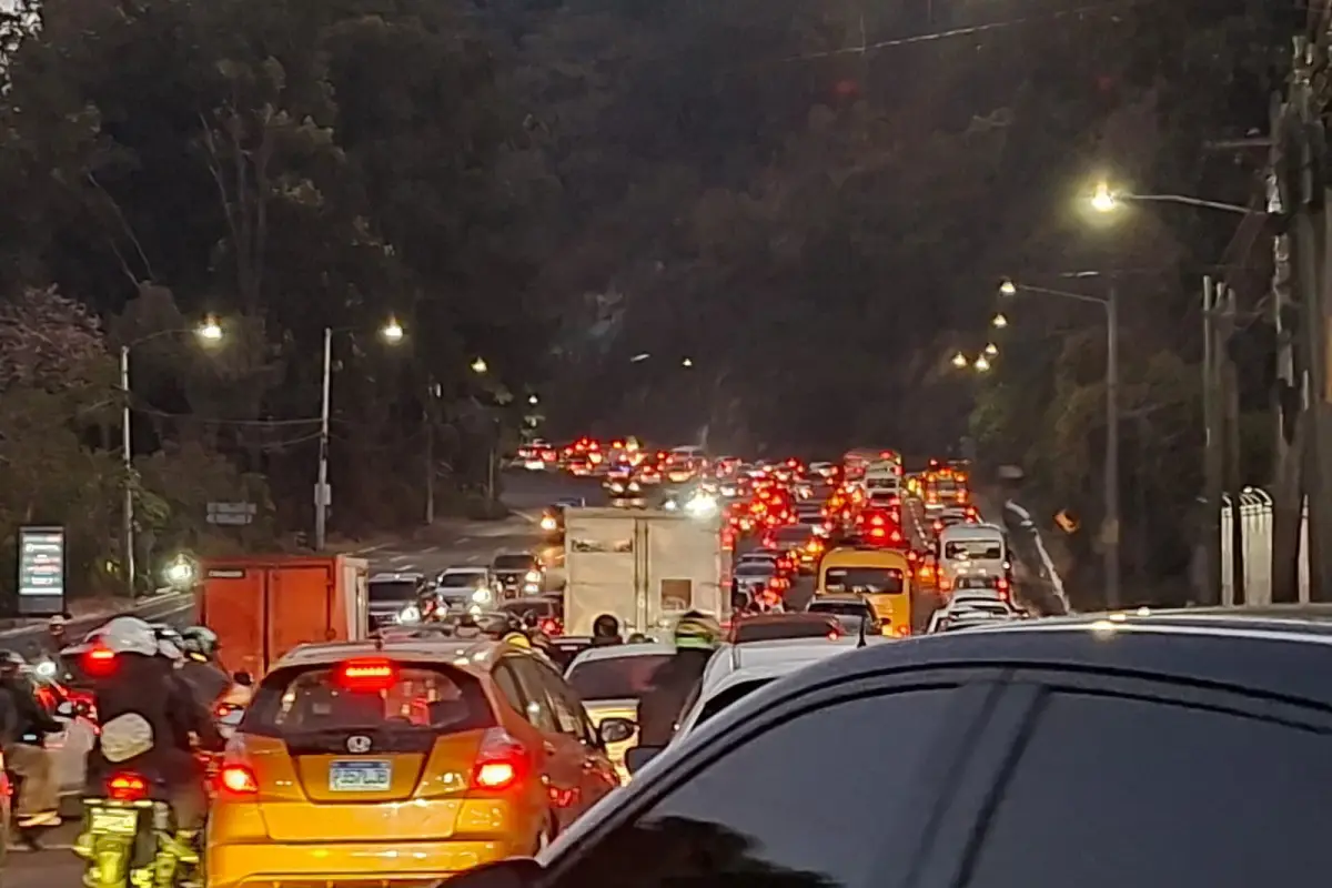 Panorama del tránsito en Villa Nueva este miércoles, 4 de marzo de 2026., PMT de Villa Nueva