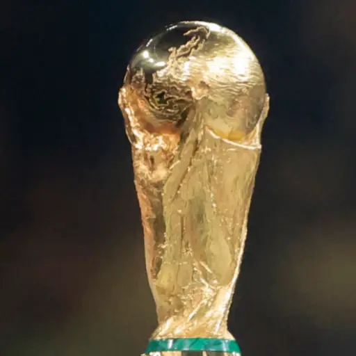 Los dos trofeos que han recibido los campeones del mundo - FIFA