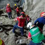 Hallan sin vida a otros dos trabajadores soterrados en zona 14t
