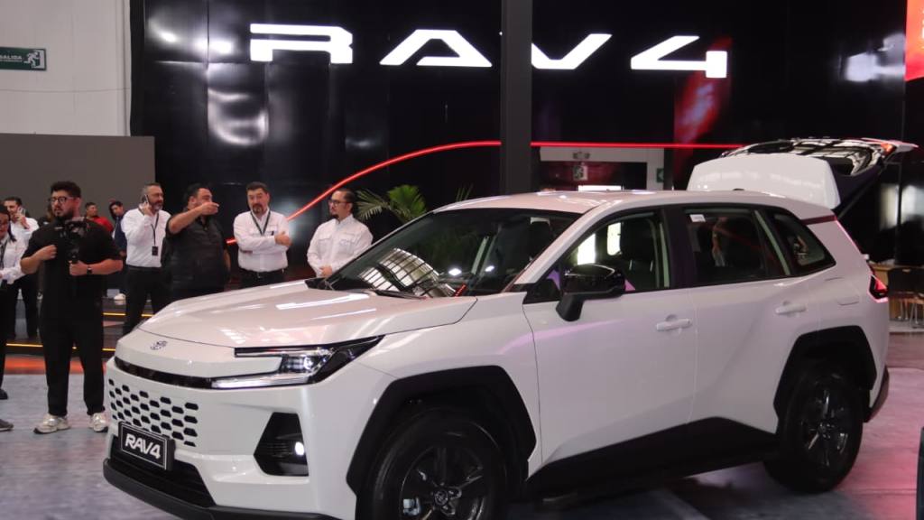 RAV4 de Toyota: tecnología, seguridad y confort | Alejandro Meoño
