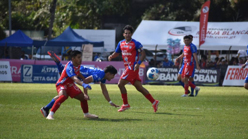 Clausura 2026: Cobán Imperial vs. Xelajú     | Carlos Cu Col 