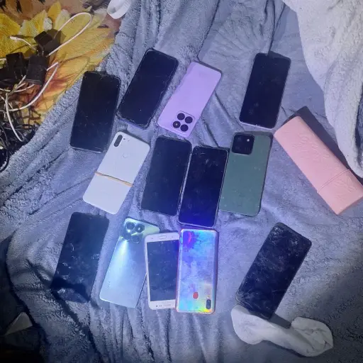 Celulares decomisados en requisas en Pavón y el COF, en Fraijanes. ,Sistema Penitenciario