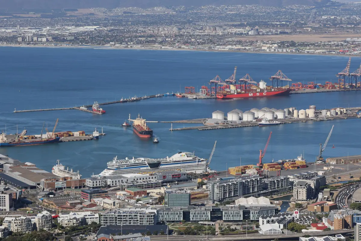 Estrecho de Ormuz, EFE