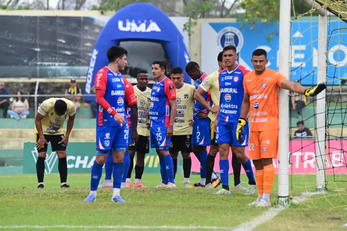 Partido entre Aurora y Xelajú por la jornada 12 del Clausura 2026 - Aurora FC