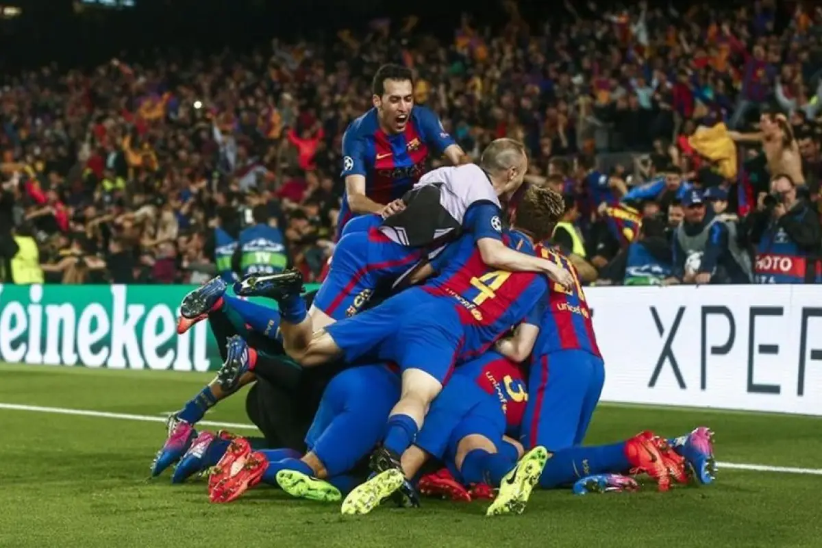 Celebración del Barcelona tras la remontada ante PSG