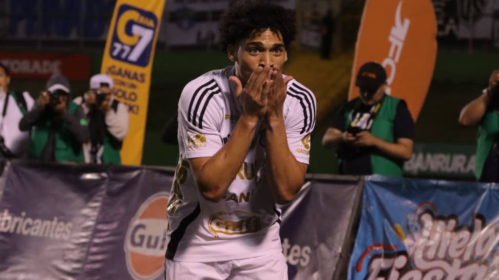 Clausura 2026: Comunicaciones vs. Achuapa  | Alex Meoño 