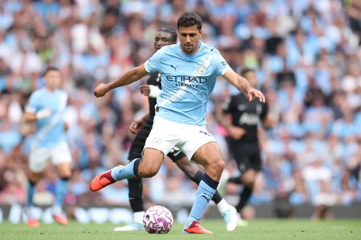 Rodri Hernández, mediocampista del Manchester City - EFE
