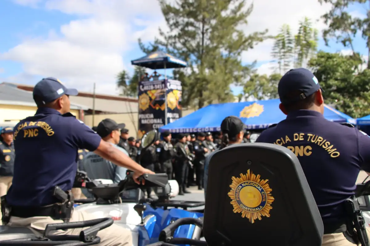 Lanzamiento del plan de seguridad de Semana Santa., PNC