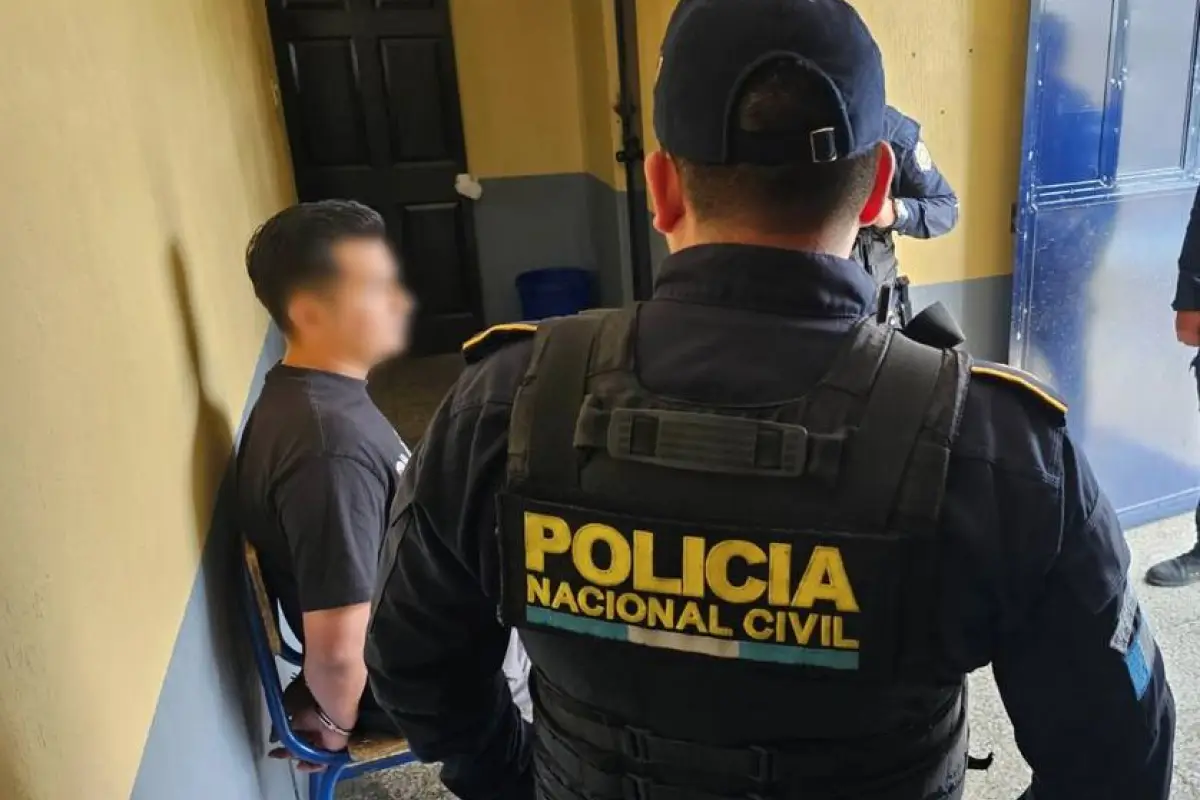 El hermano de "el Inquieto" quedó bajo resguardo de las autoridades para que comparezca por los señalamientos en su contra., PNC