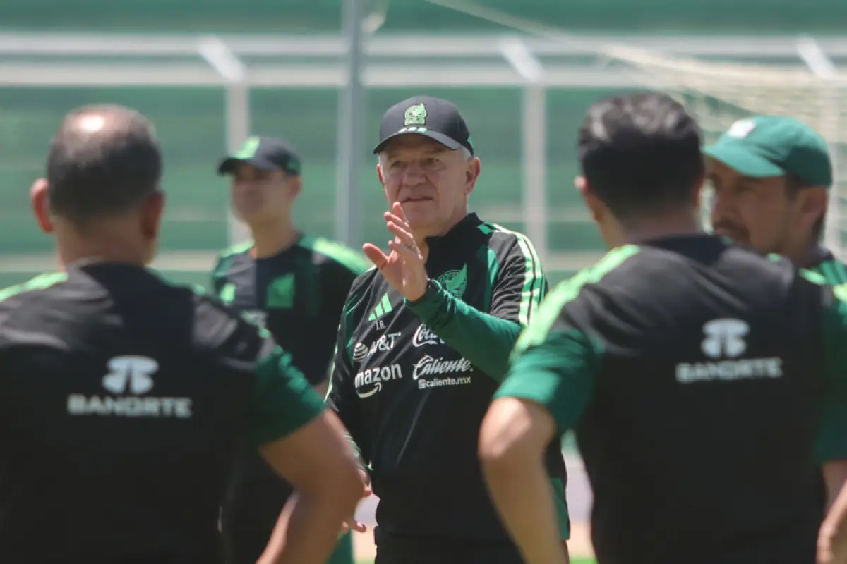 México es entrenador por Javier Aguirre