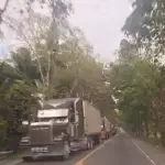 Persiste bloqueo en La Ruidosa, Izabal; sector agro rechaza medida y pide liberar la rutat