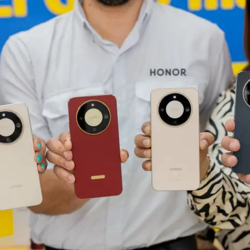 El Gallo más Gallo lanza Honor Magic 8 Lite ,Cortesía