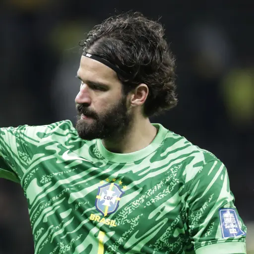 El guardameta brasileño Allison Becker se perderá por lesión junto a otros dieciocho jugadores de selecciones americanas que jugarán el Mundial los próximos dos partidos internacionales de preparación. 