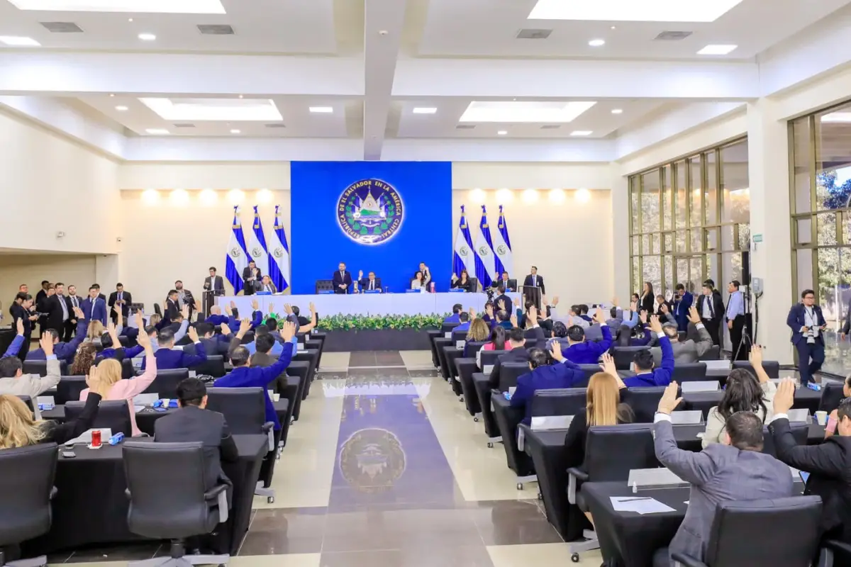 Asamblea Legislativa de El Salvador, Red social X
