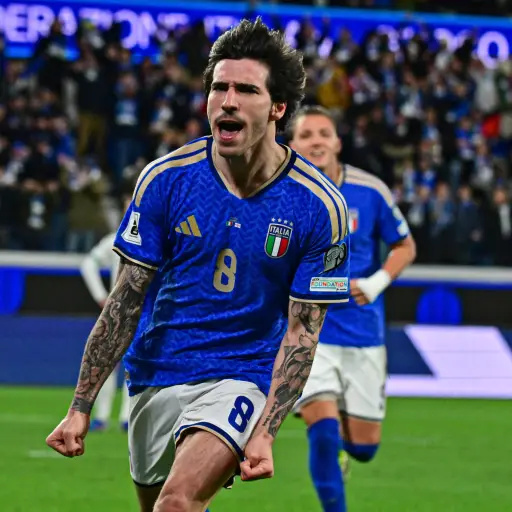 Italia celebra triunfo en repesca UEFA y se acerca al Mundial 2026