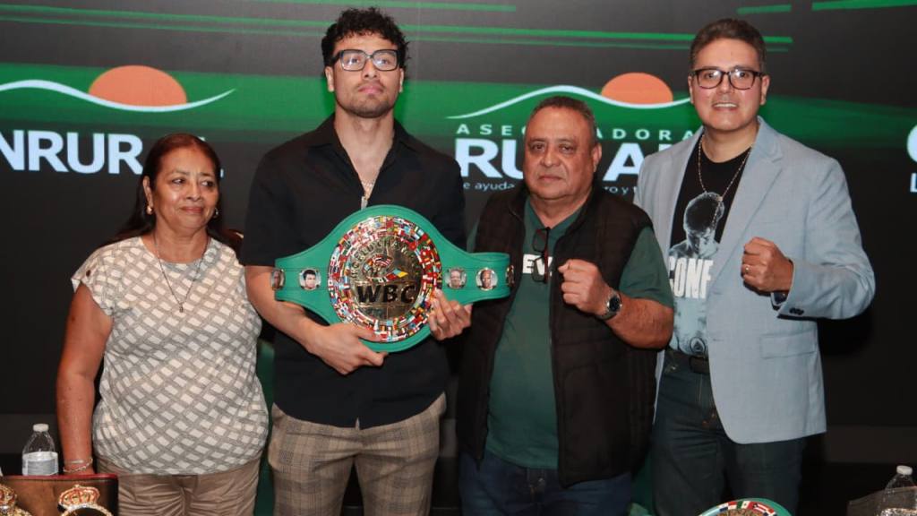 Conferencia de prensa de Lester Martínez | Alex Meoño