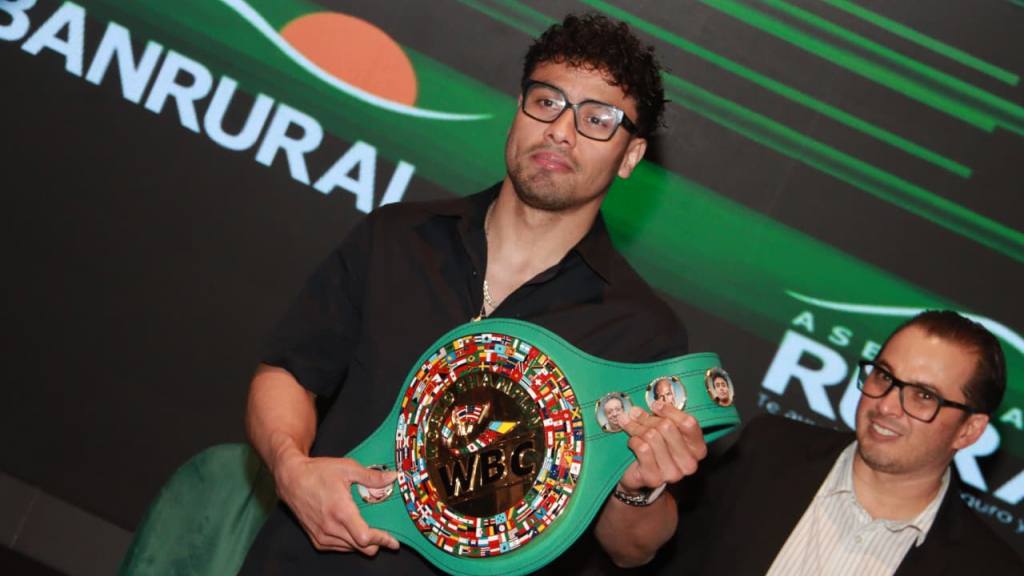 Conferencia de prensa de Lester Martínez | Alex Meoño