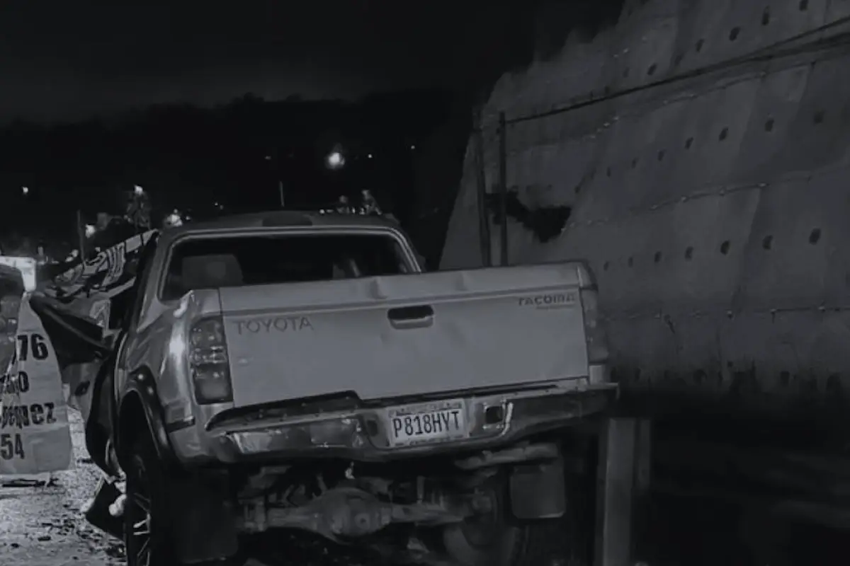 Accidente en ruta Interamericana., Bomberos Municipales Departamentales.