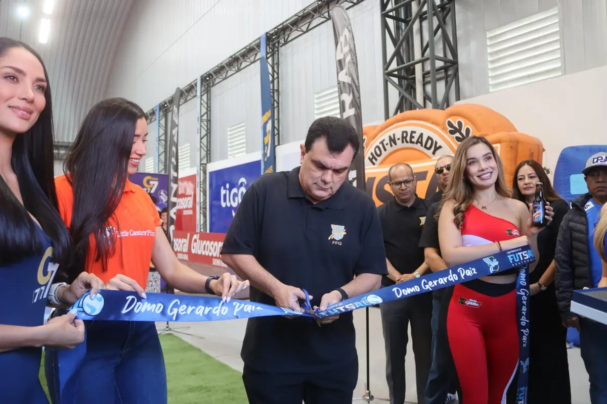 Gerardo Paiz inaugura el Domo que lleva su nombre y donde se efectuarán partidos de la Liga Nacional de Futsal de Guatemala 