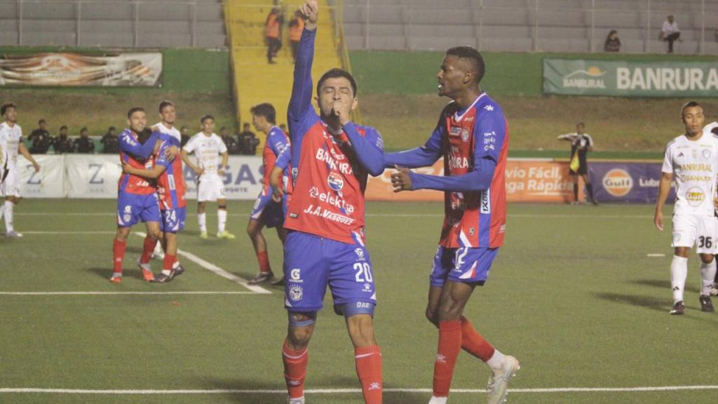 Clausura 2026: Comunicaciones vs. Xelajú | Alex Meoño