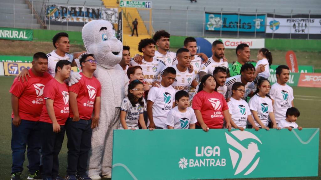 Clausura 2026: Comunicaciones vs. Xelajú | Alex Meoño