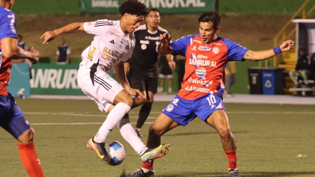 Clausura 2026: Comunicaciones vs. Xelajú | Alex Meoño