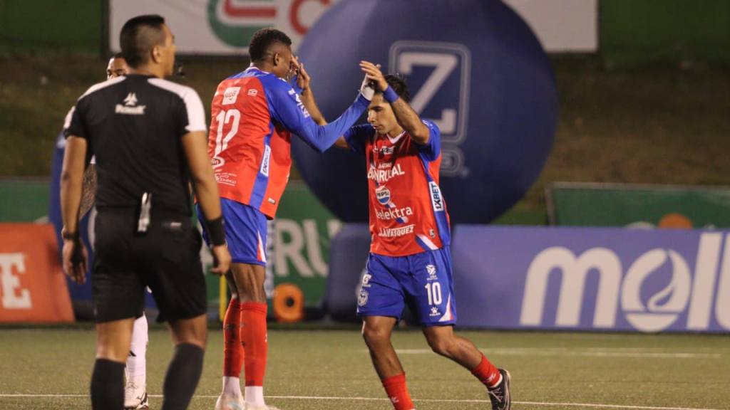 Clausura 2026: Comunicaciones vs. Xelajú | Alex Meoño