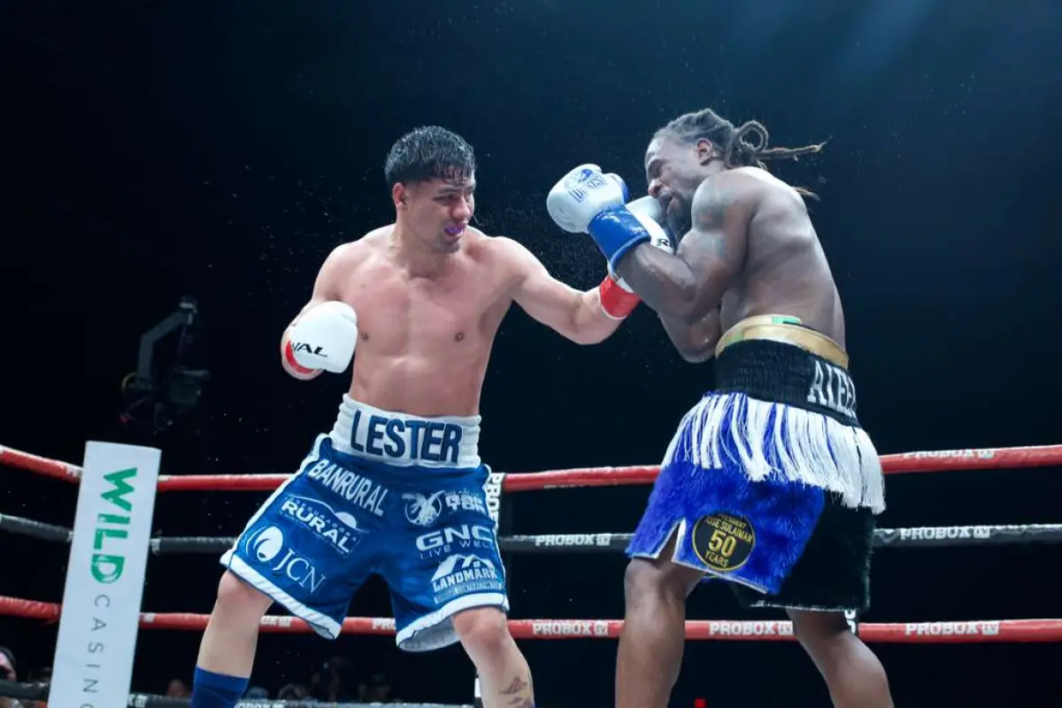 Lester Martínez vs. Immanuwel Aleem 