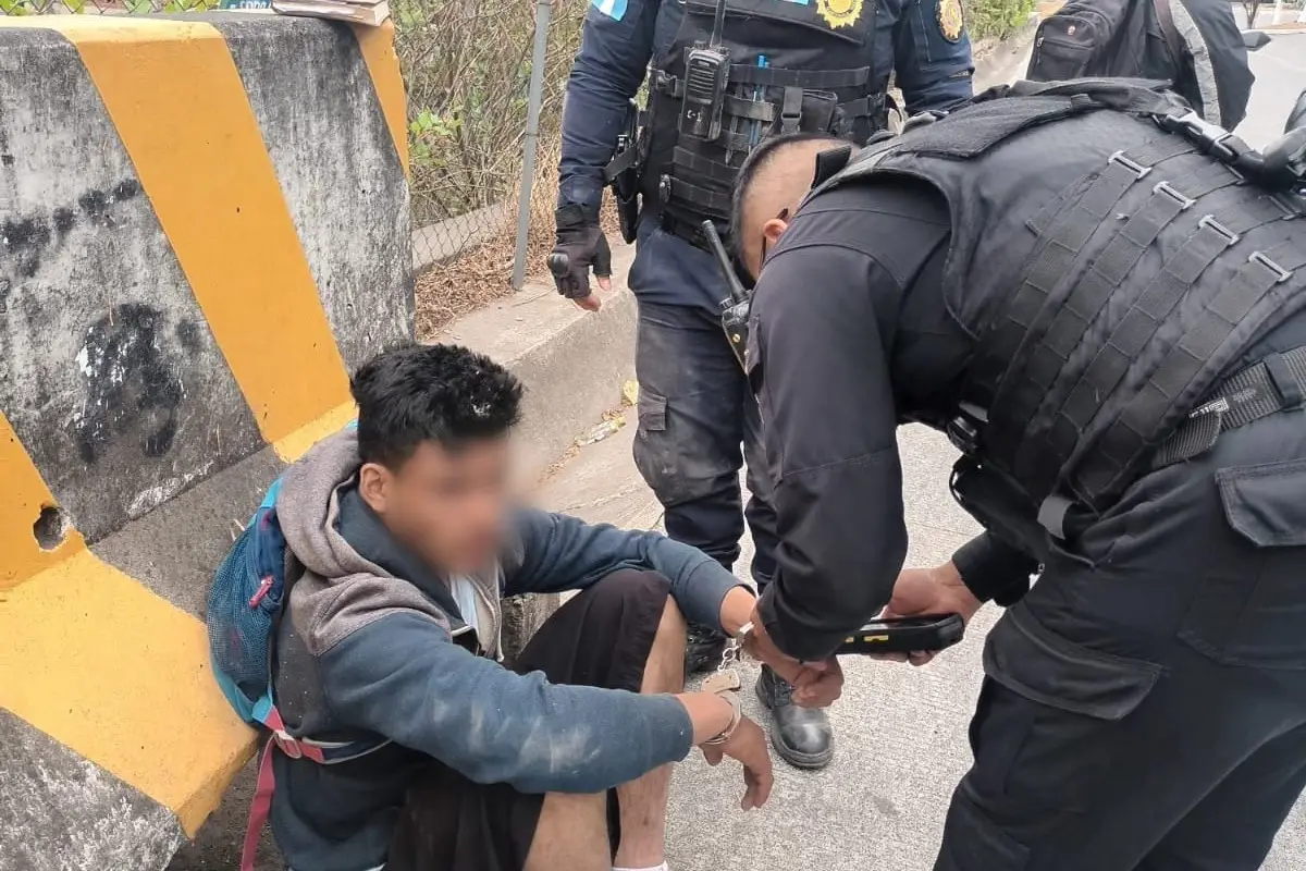 El detenido será enviado a su país, porque permanecía en Guatemala de manera irregular., PNC de Guatemala.