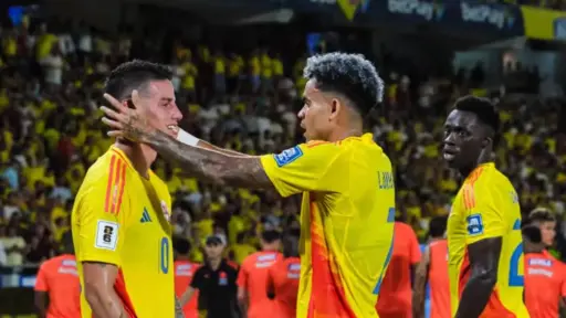 James Rodríguez y Luis Díaz, con la ilusión de un Mundial amarillo