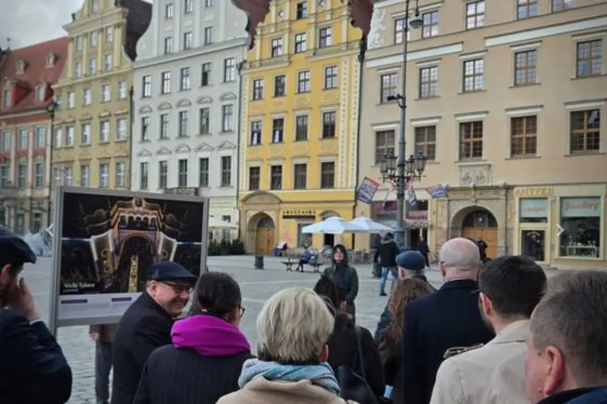 Guatemala exhibe su Semana Santa en Polonia., Gobierno de Guatemala