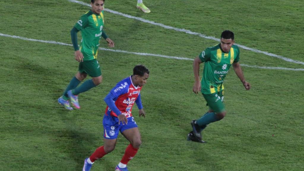 Clausura 2026: Xelajú vs. Guastatoya | Wilber Colloy