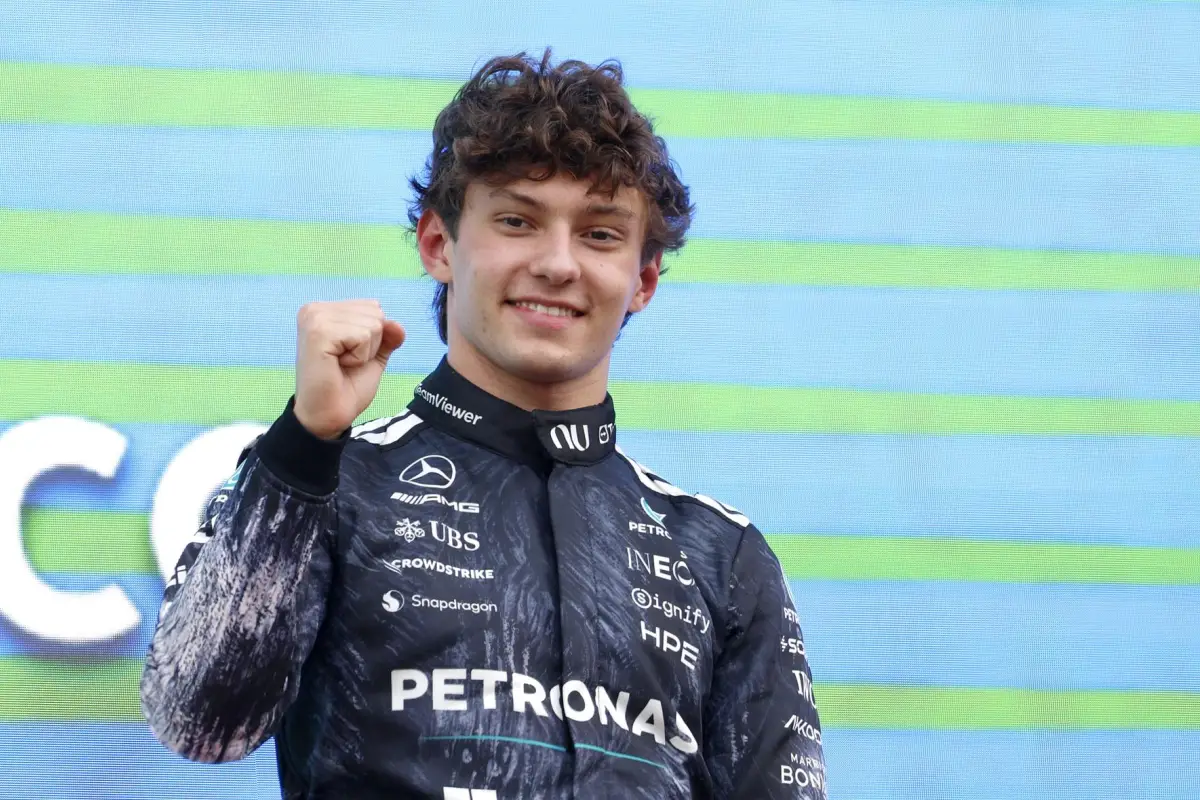 Andrea Kimi Antonelli logra histórico triunfo en el GP de Japón - EFE