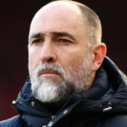 El Tottenham Hotspur vuelve a quedar a la deriva en el banquillo tras confirmar este domingo la salida del técnico croata Igor Tudor - X @SpursOfficial