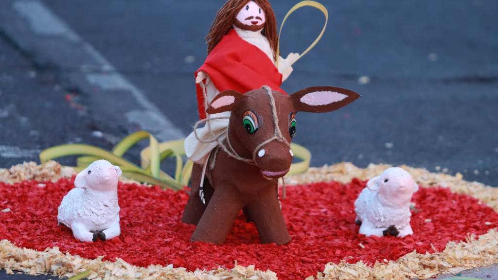 Procesión de Jesús de las Palmas invita a acercarse a Dios | Alex Meoño