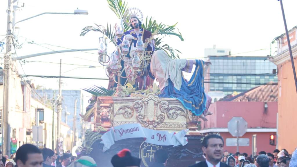 Procesión de Jesús de las Palmas invita a acercarse a Dios | Alex Meoño