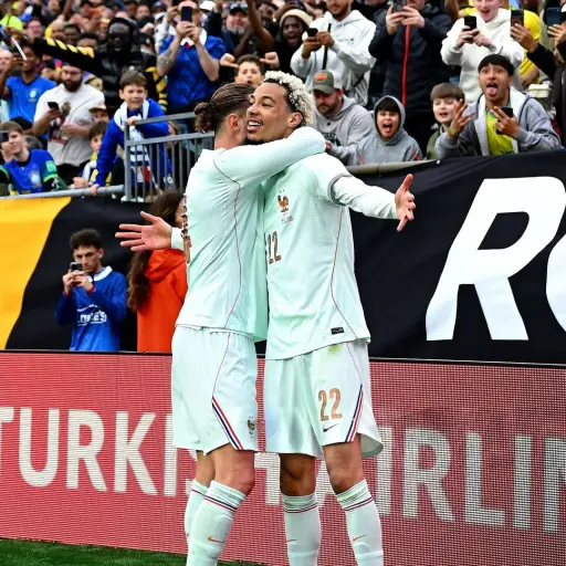 Hugo Ekitike celebra un gol ante Brasil en la fecha FIFA de marzo - instagram @hekitike