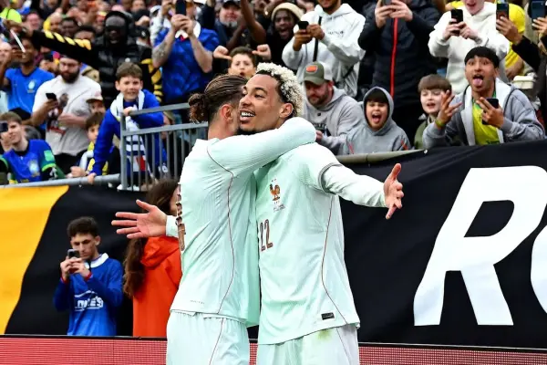 El delantero francés Hugo Ekitike se perderá el Mundial 