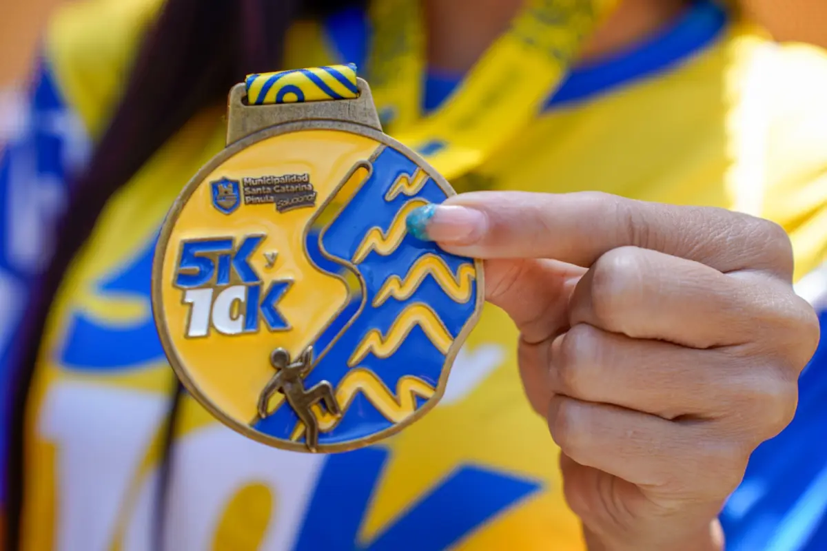 Carrera por el Día del Padre en Santa Catarina Pinula, Cortesía