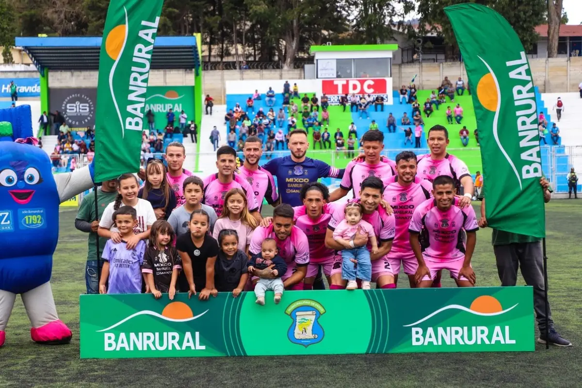 Deportivo Mixco es el primer clasificado a cuartos de final 