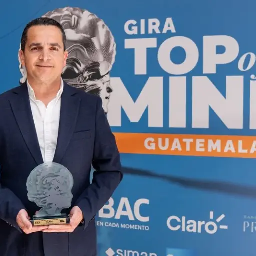Claro Guatemala recibe tres prestigiosos premios que destacan su innovación y desempeño en el mercado ,Cortesía
