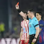 La UEFA declara inadmisible la queja del Barcelona por el arbitrajet