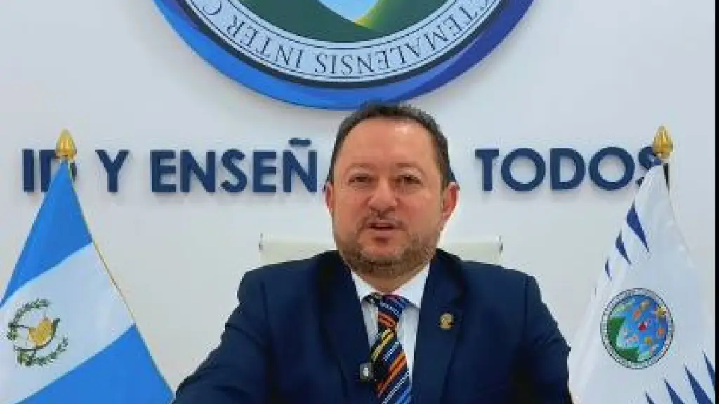 El rector de la Usac, Walter Mazariegos. ,Facebook/W.M.